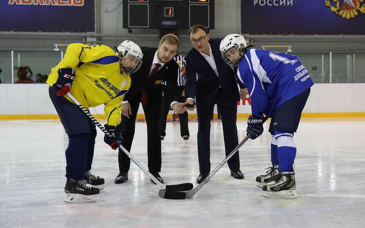 Чемпионат по хоккею хабаровск